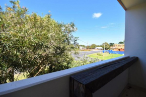 Esplanade Sophistication - Close to Town, Inverloch